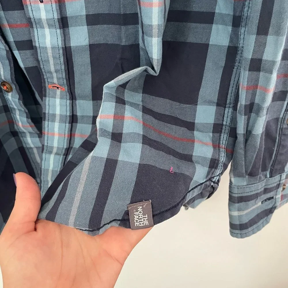 The North Face Shirt Mens  Blue Plaid Long Sleeve Button Up Casual Size Small